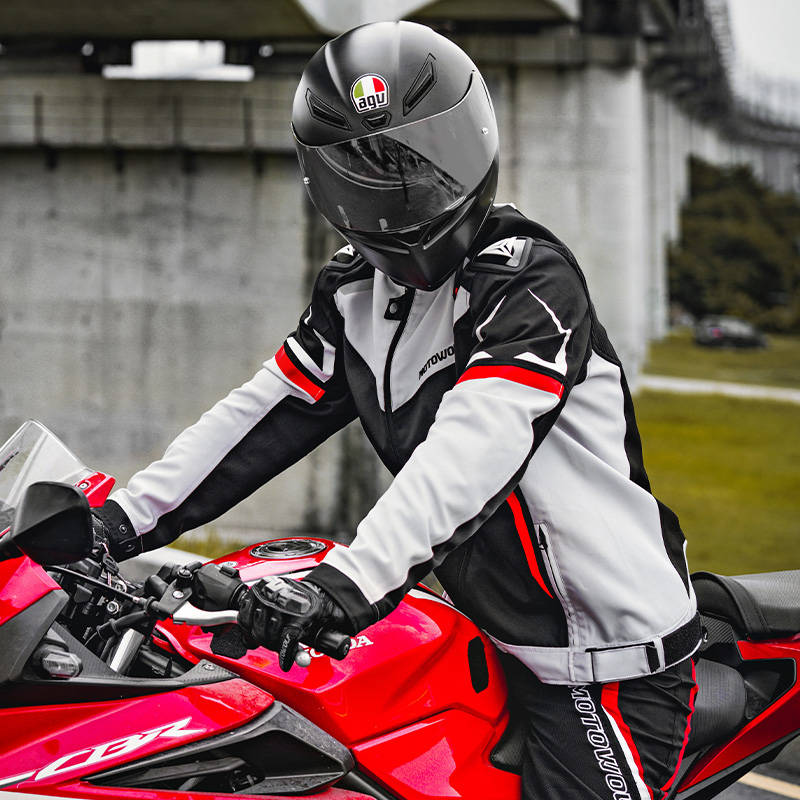 MOTOWOLF | Why do you need a motorcycle jacket when riding a motorcycle?